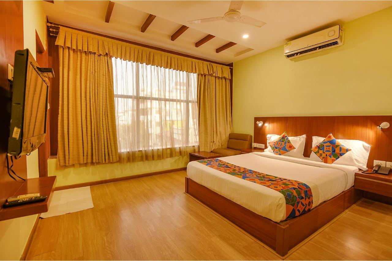 Fabhotel The Btm Palace - Btm Layout Nr Gopalan Innovation Mall Bengaluru Zewnętrze zdjęcie